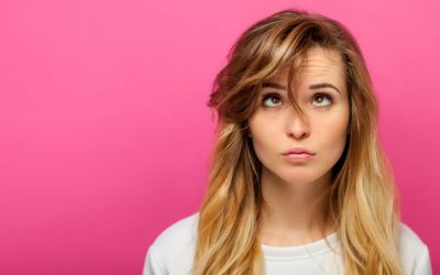 10 malos hábitos que debilitan el Pelo